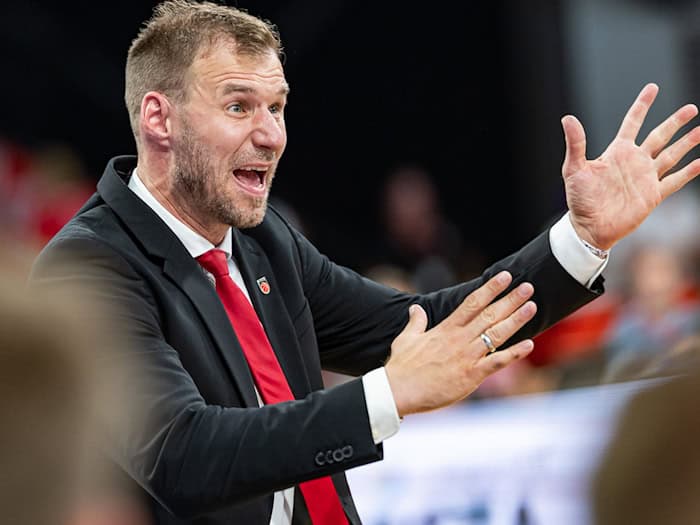 Anton Gavel soll künftig die Basketballer des FC Bayern trainieren. (Archivbild) / Foto: Daniel Löb/dpa