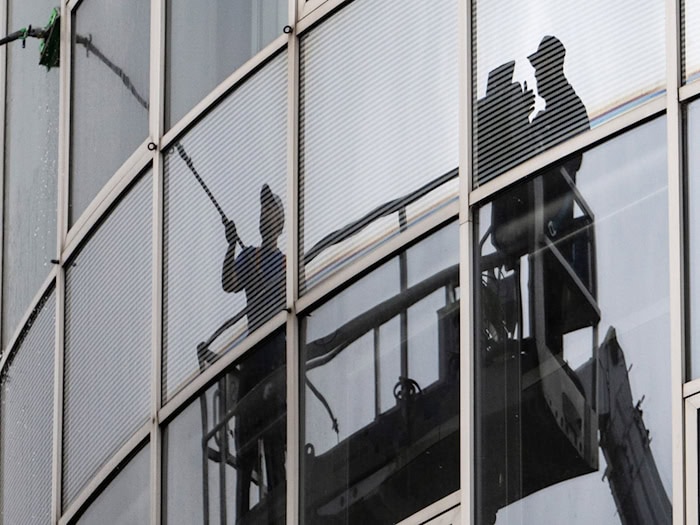 Die meisten Migranten kommen zum Arbeiten nach Bayern. (Symbolbild) / Foto: Marijan Murat/dpa