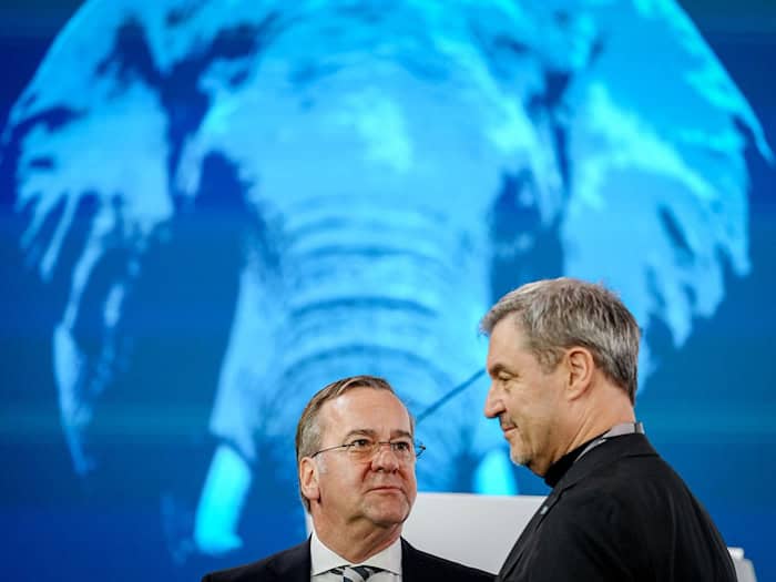 CSU-Chef Markus Söder und Verteidigungsminister Boris Pistorius (SPD) im Februar bei der Münchner Sicherheitskonferenz. (Archivbild)  / Foto: Kay Nietfeld/dpa