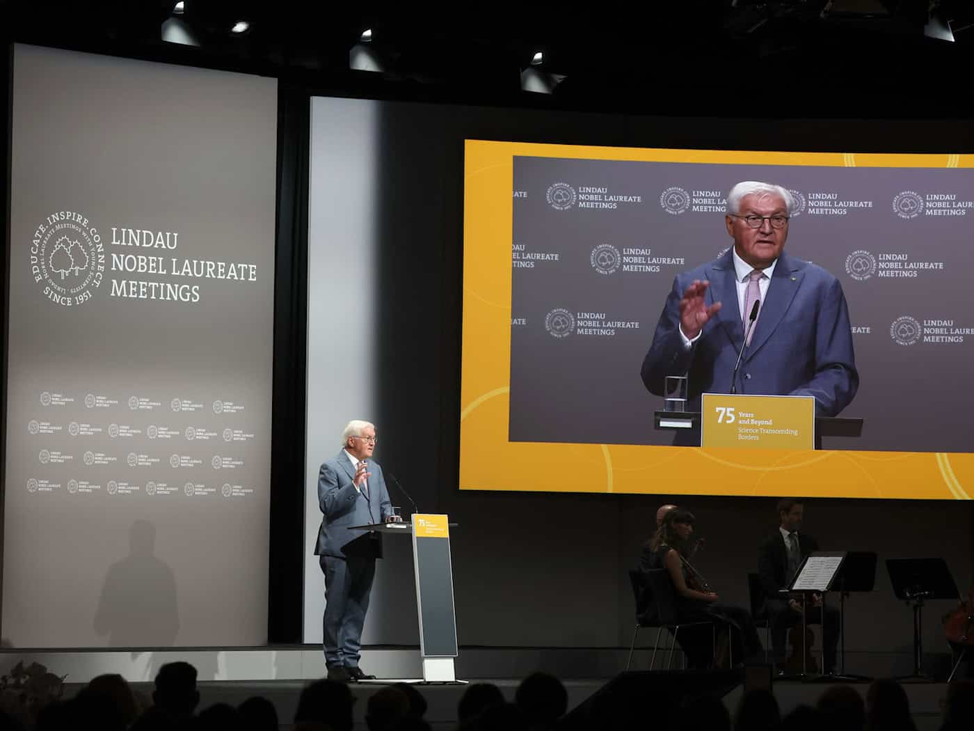 Seit 75 Jahren wird Lindau am Bodensee während der Nobelpreisträgertagung zum Treffpunkt herausragender Wissenschaftler aus der ganzen Welt. Frank-Walter Steinmeier spricht zur Eröffnung. / Foto: Karl-Josef Hildenbrand/dpa
