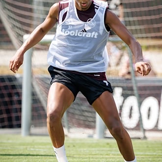 Noah Maboulou spielt kommende Saison in Köln. (Archivbild) / Foto: Daniel Karmann/dpa
