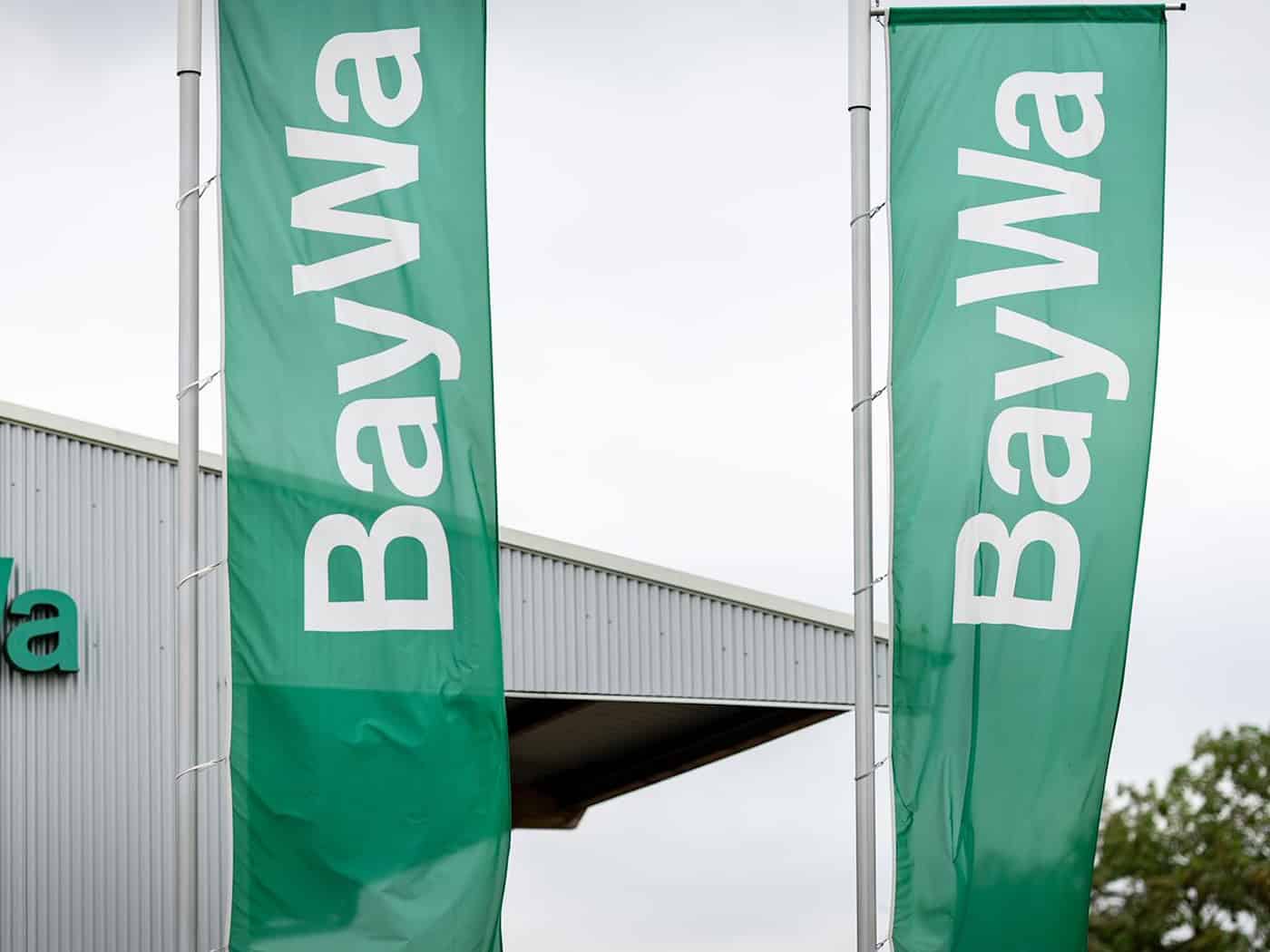 Baywa-Standort in Bamberg: Die Sanierung des Konzerns soll nun bis Ende 2030 dauern, und damit zwei Jahre länger dauern als ursprünglich geplant. (Archivbild) / Foto: Daniel Karmann/dpa