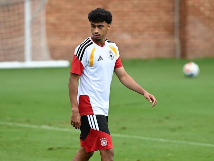 Steht vor einem Wechsel zum FC Bayern: Nathaniel Brown. (Archivbild) / Foto: Federico Gambarini/dpa