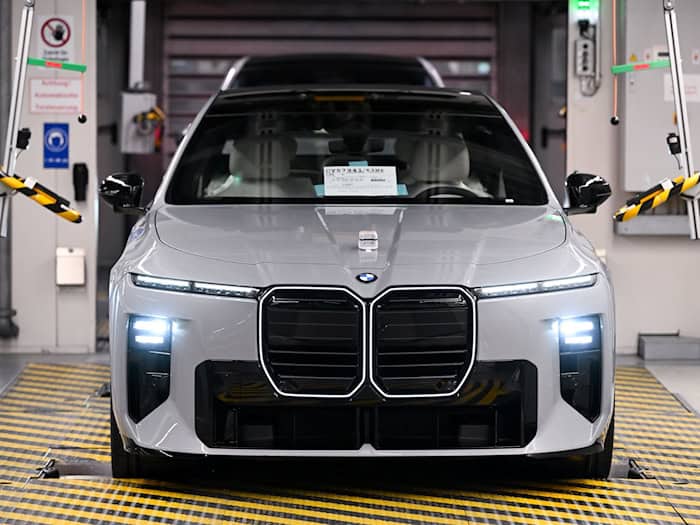 Die neue BMW 7er-Modellreihe wird im Werk Dingolfing gefertigt. / Foto: Sven Hoppe/dpa