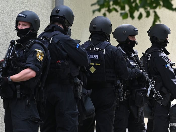 Die Polizei sprach von einer Amoklage. / Foto: Lennart Preiss/dpa