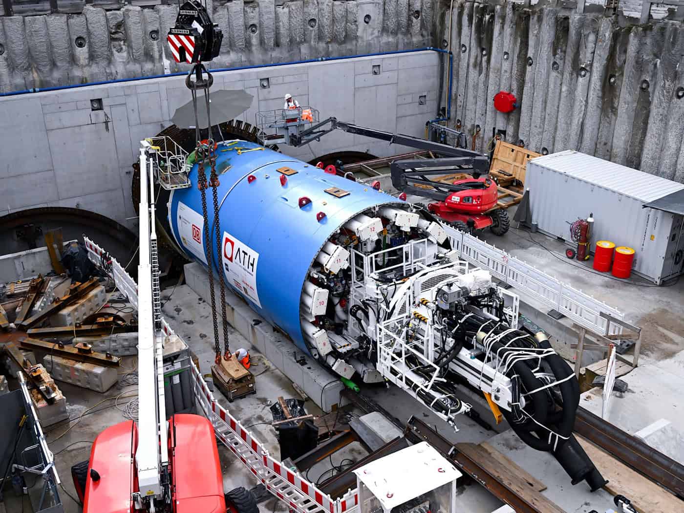 Die Tunnelbohrmaschine soll sich von der Donnersbergerbrücke in Richtung Marienhof graben. / Foto: Sven Hoppe/dpa
