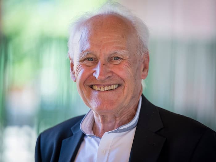 Erwin Huber feiert seinen 80. Geburtstag. / Foto: Peter Kneffel/dpa
