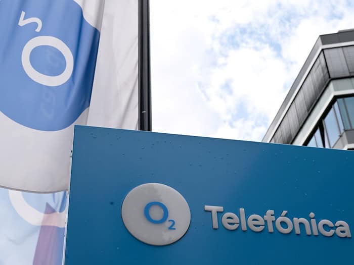O2 Telefónica plant einen massiven Stellenabbau in Deutschland. (Archivbild) / Foto: Wolf von Dewitz/dpa