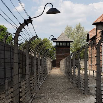 Für die Gedenkstätten zur Aufarbeitung des Nazi-Terrors ist es wichtig, dass sie ohne politische Vorgaben forschen und aufklären können. (Archivbild) / Foto: Rolf Vennenbernd/dpa