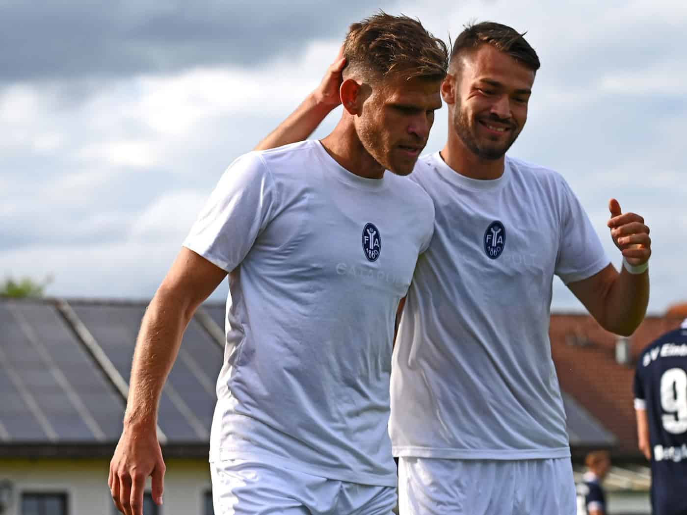 TSV 1860 München siegt 5:0 im Toto-Pokal – Neustart mit historischem Wappen