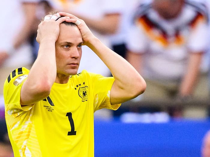 Manuel Neuer bedauert die WM-Enttäuschung und bedankt sich bei den Fans.  / Foto: Tom Weller/dpa