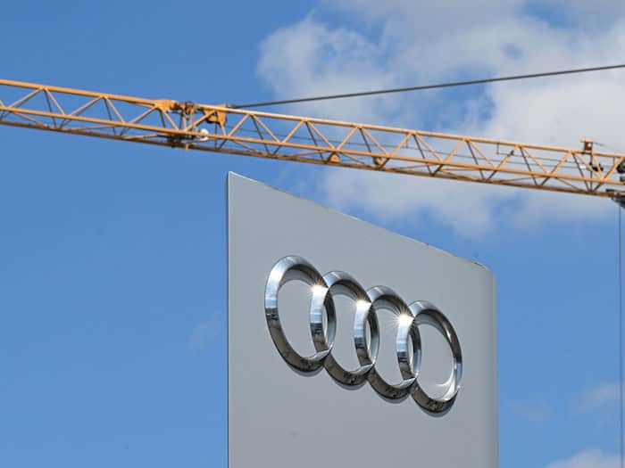 Audi kämpft mit Problemen, das macht sich auch in den Zahlen bemerkbar. (Archivbild) / Foto: Bernd Weißbrod/dpa