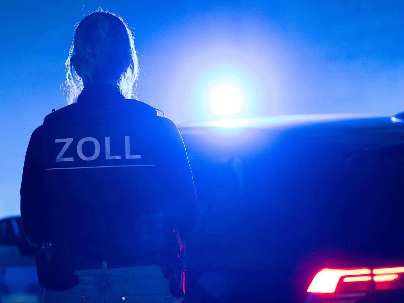 Zollbeamte durchsuchten bundesweit mehrere Dutzend Objekte. (Symbolbild) / Foto: Leonie Asendorpf/dpa