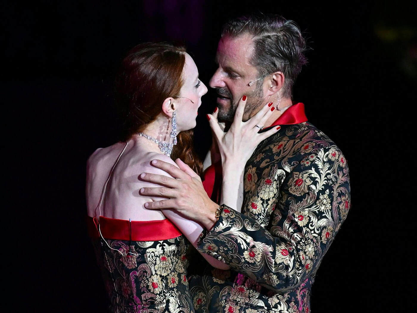 Roxane Duran tritt als Buhlschaft in die Fußstapfen großer Theaterstars. / Foto: Barbara Gindl/APA/dpa
