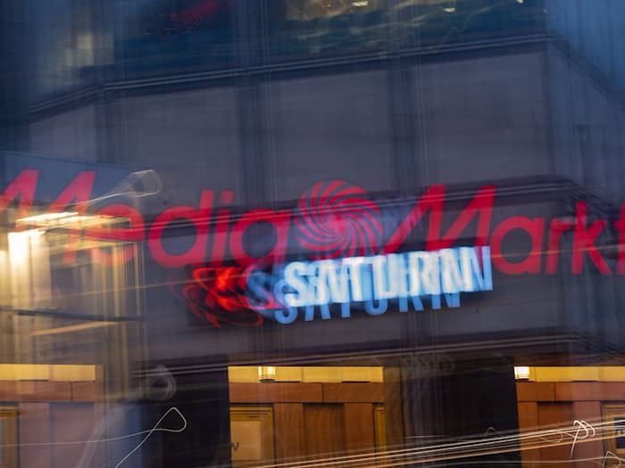 Ceconomy betreibt mit MediaMarkt und Saturn zwei Elektronikmarktketten. / Foto: Sebastian Gollnow/dpa