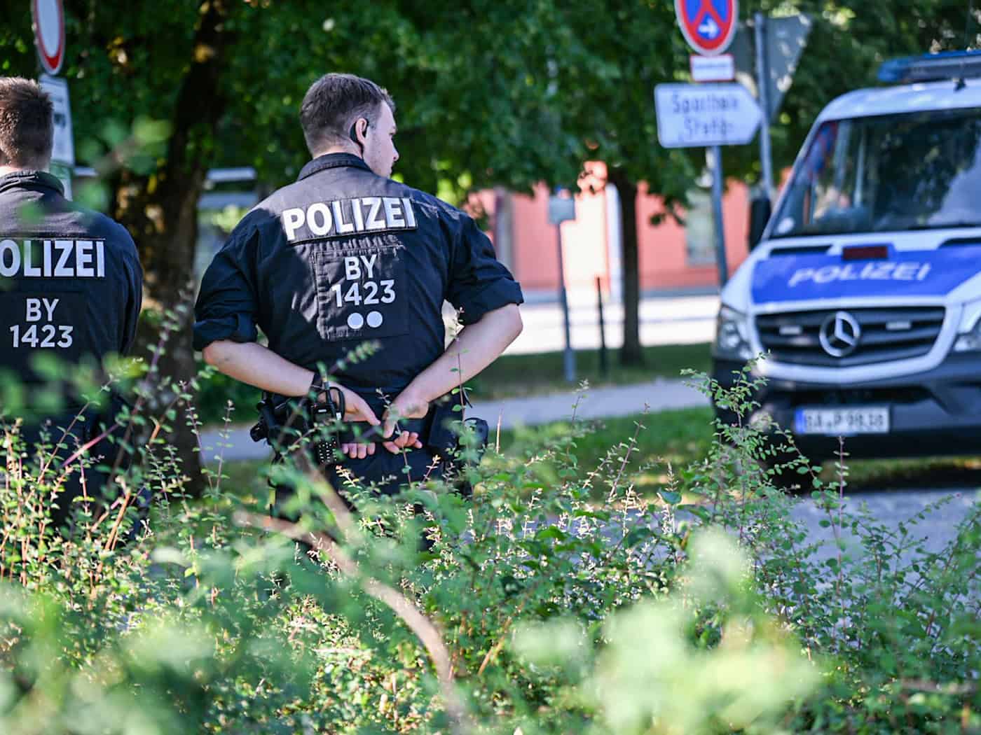Nach der Amoktat in Schongau wird über die Hintergründe diskutiert. / Foto: Jason Tschepljakow/dpa