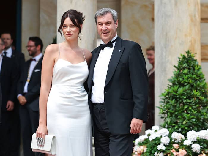 CSU-Politiker Markus Söder und seine Tochter Gloria-Sophie Burkandt geben derzeit Einblick in ihre Vater-Tochter-Beziehung. (Archivbild) / Foto: Daniel Karmann/dpa