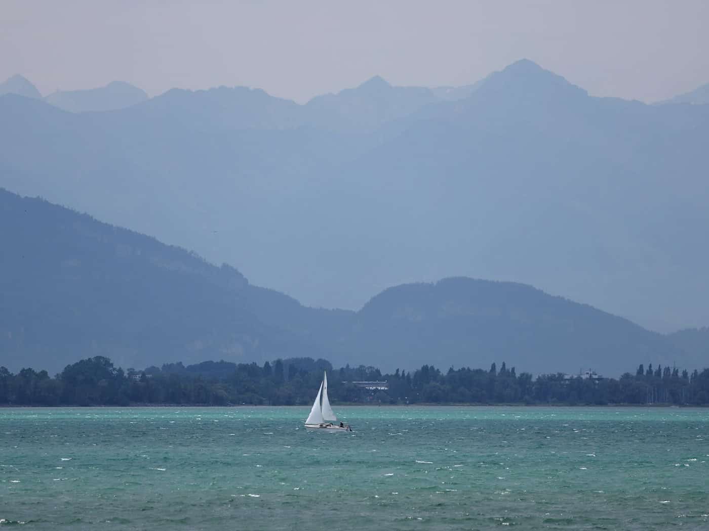 Sommerwetter mit ein paar Schauern gibt es in Bayern. (Archivbild) / Foto: Karl-Josef Hildenbrand/dpa