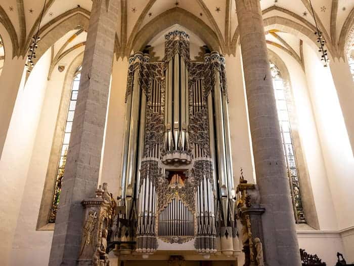 Im Eichstätter Dom soll die Neuigkeit verkündet werden. (Archivbild) / Foto: Lennart Preiss/dpa