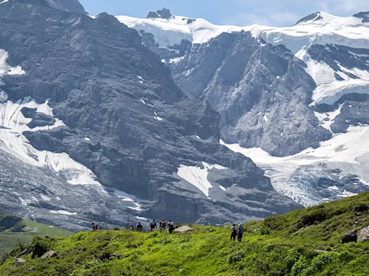 Außergewöhnliche Lage in den Alpen: Welche Gefahren drohen