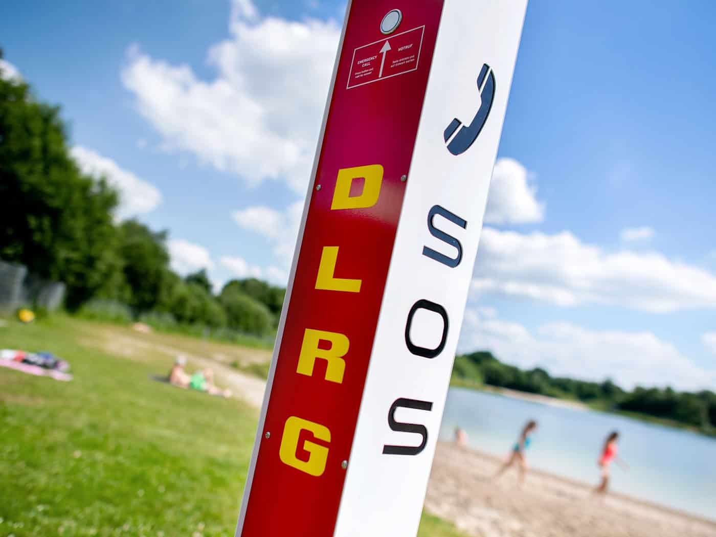 Badegäste retten 65-Jährigem am See das Leben