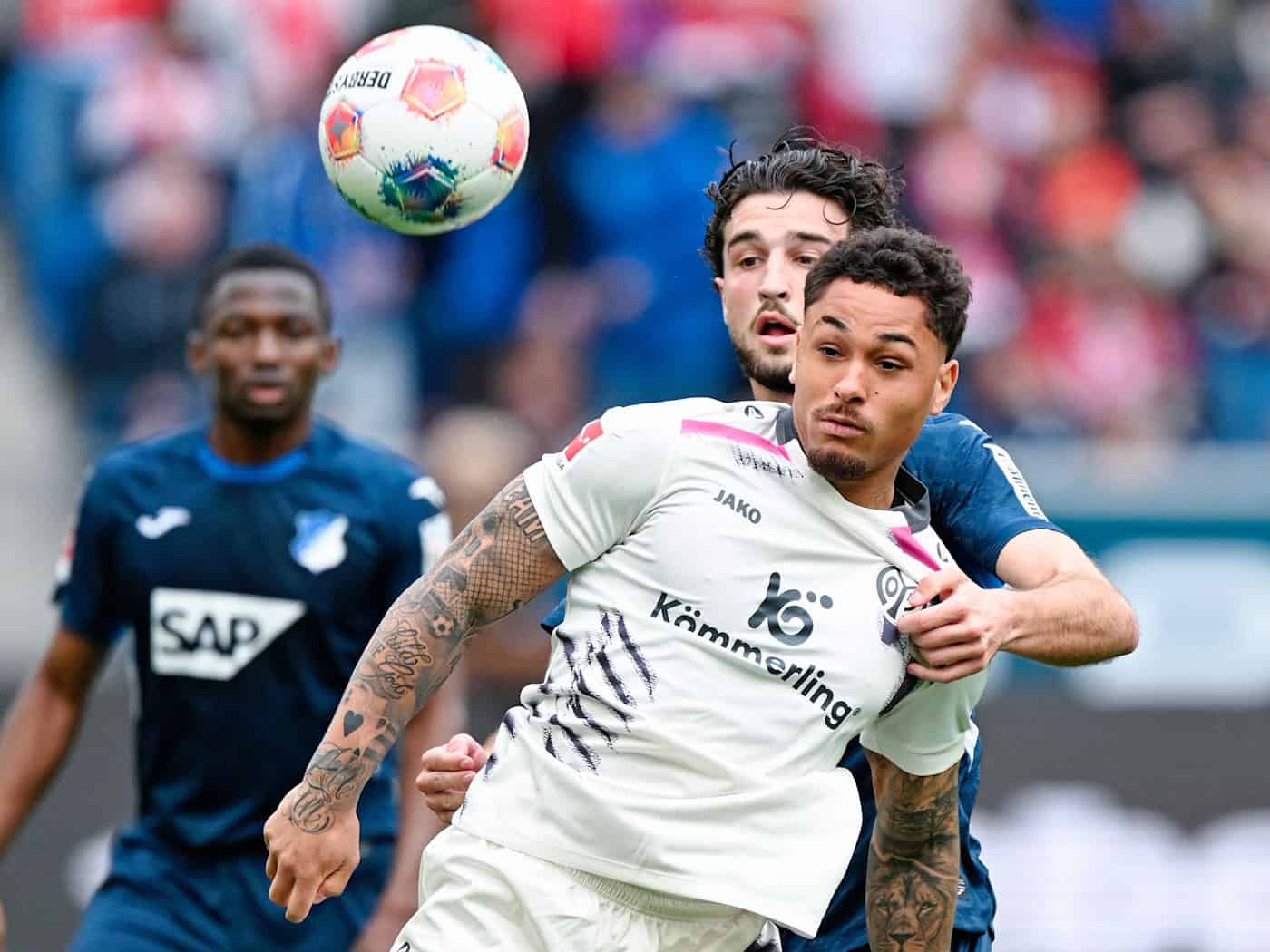Bayerns Armindo Sieb unterschreibt langfristig in den USA