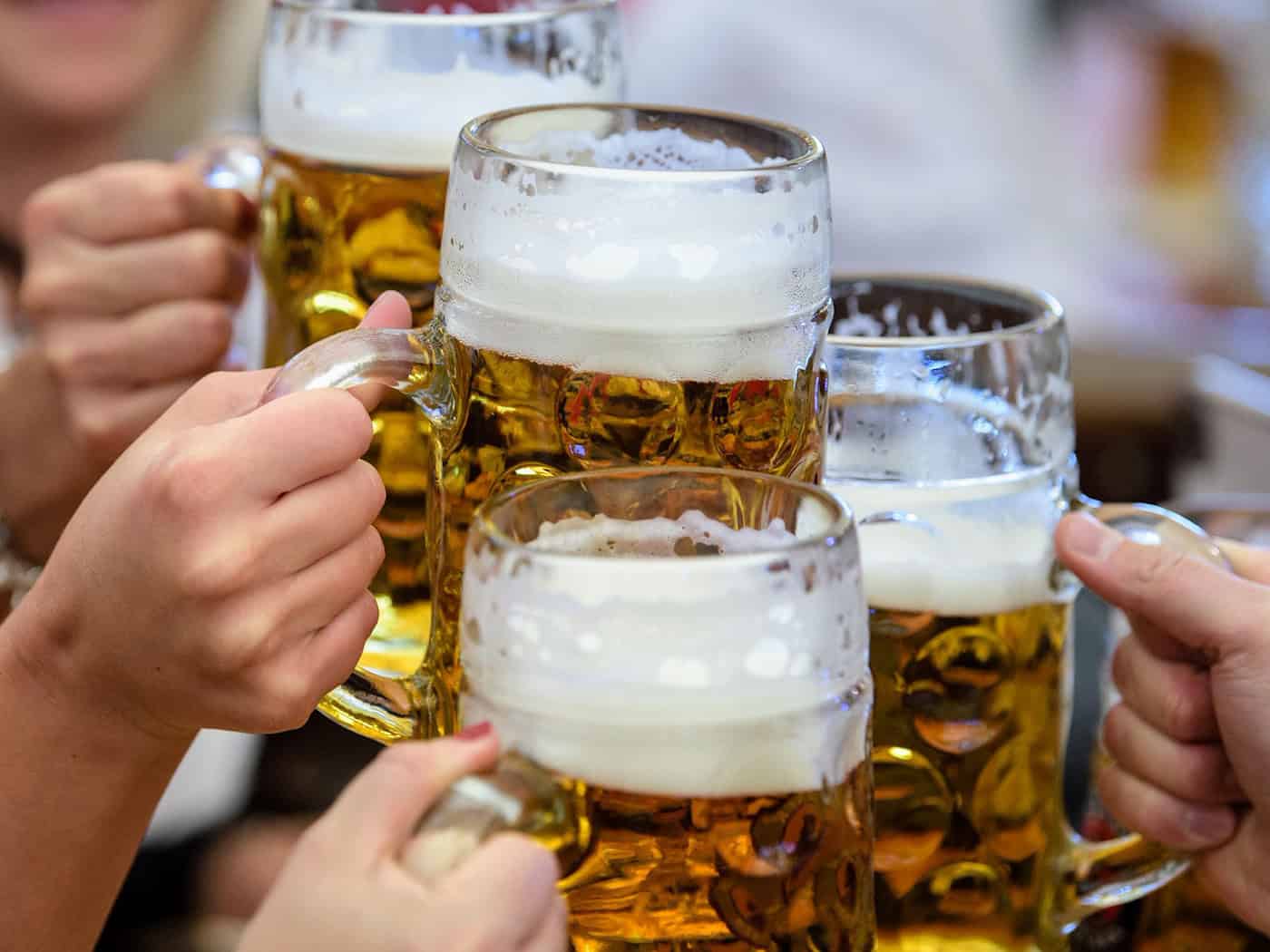 Bis zu 4.000 Komparsen für Netflix-Wiesn-Dreh gesucht