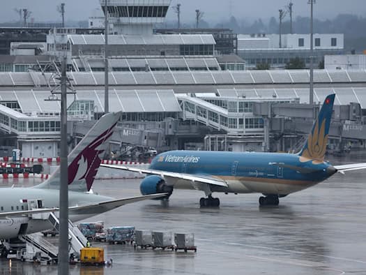 Warnmeldungen nach Startzwischenfall: Boeing 787-9 von Vietnam Airlines kehrt nach München zurück