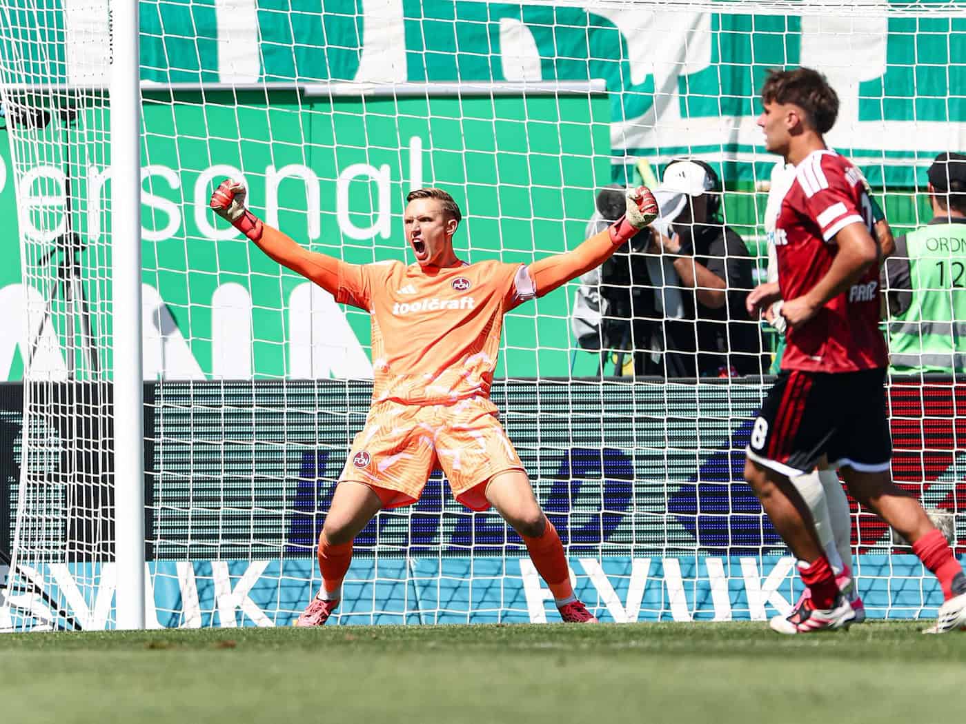 Comeback und Doppel-Doppelpack: Nürnberg bejubelt Derbysieg