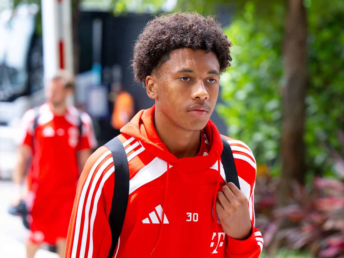 FC Bayern München verlängert langfristig mit Abwehrtalent Cassiano Kiala