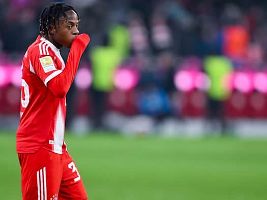 FC Bayern verkauft Offensivtalent Wisdom Mike für fünf Millionen Euro an FC Brügge