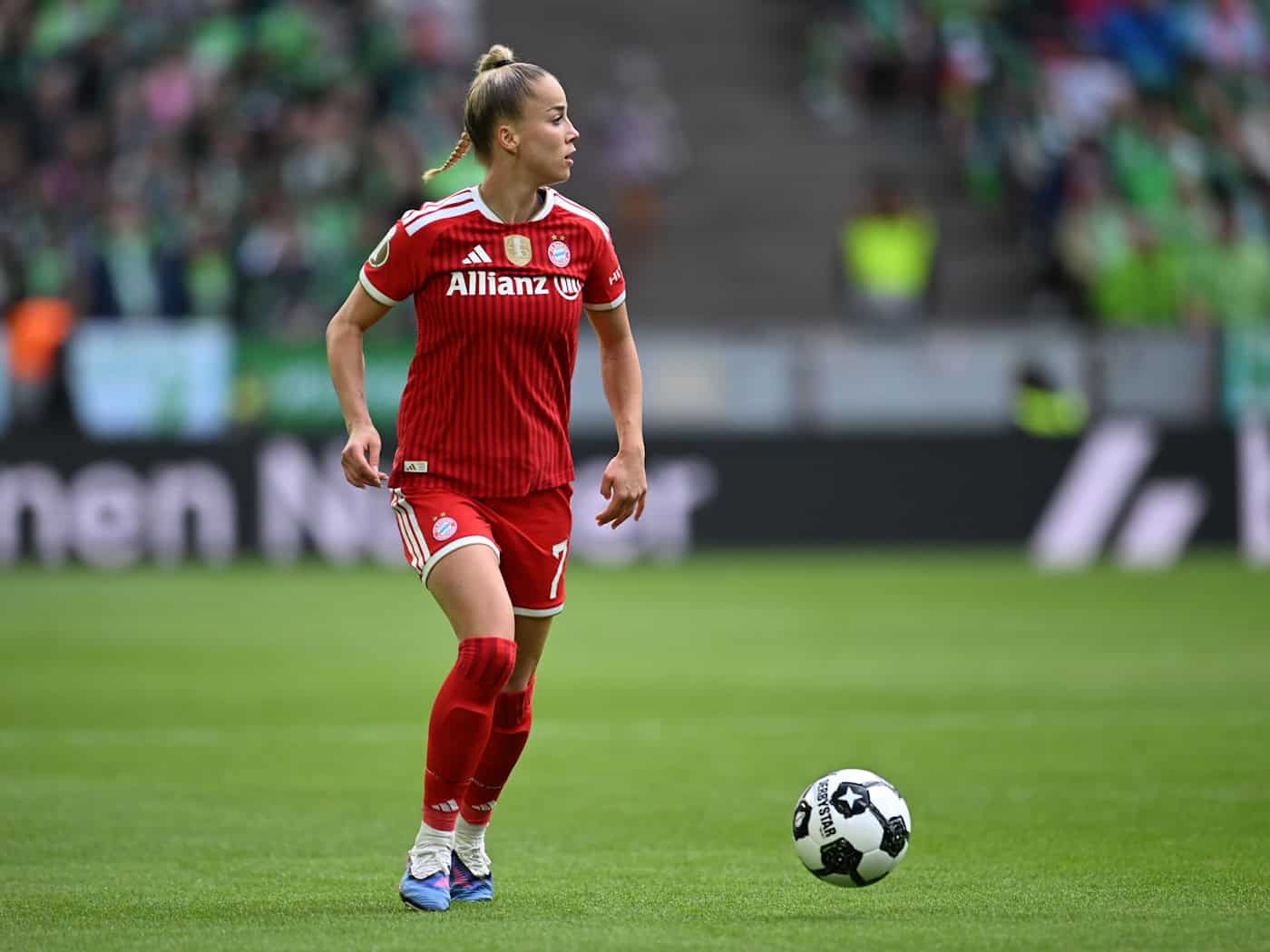 Gwinn und Oberdorf zurück: Bayern-Fußballerinnen siegen