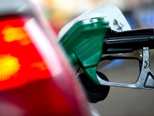 Sprit in NRW, Hessen und Rheinland-Pfalz am teuersten – Niedrigwasser treibt Preise