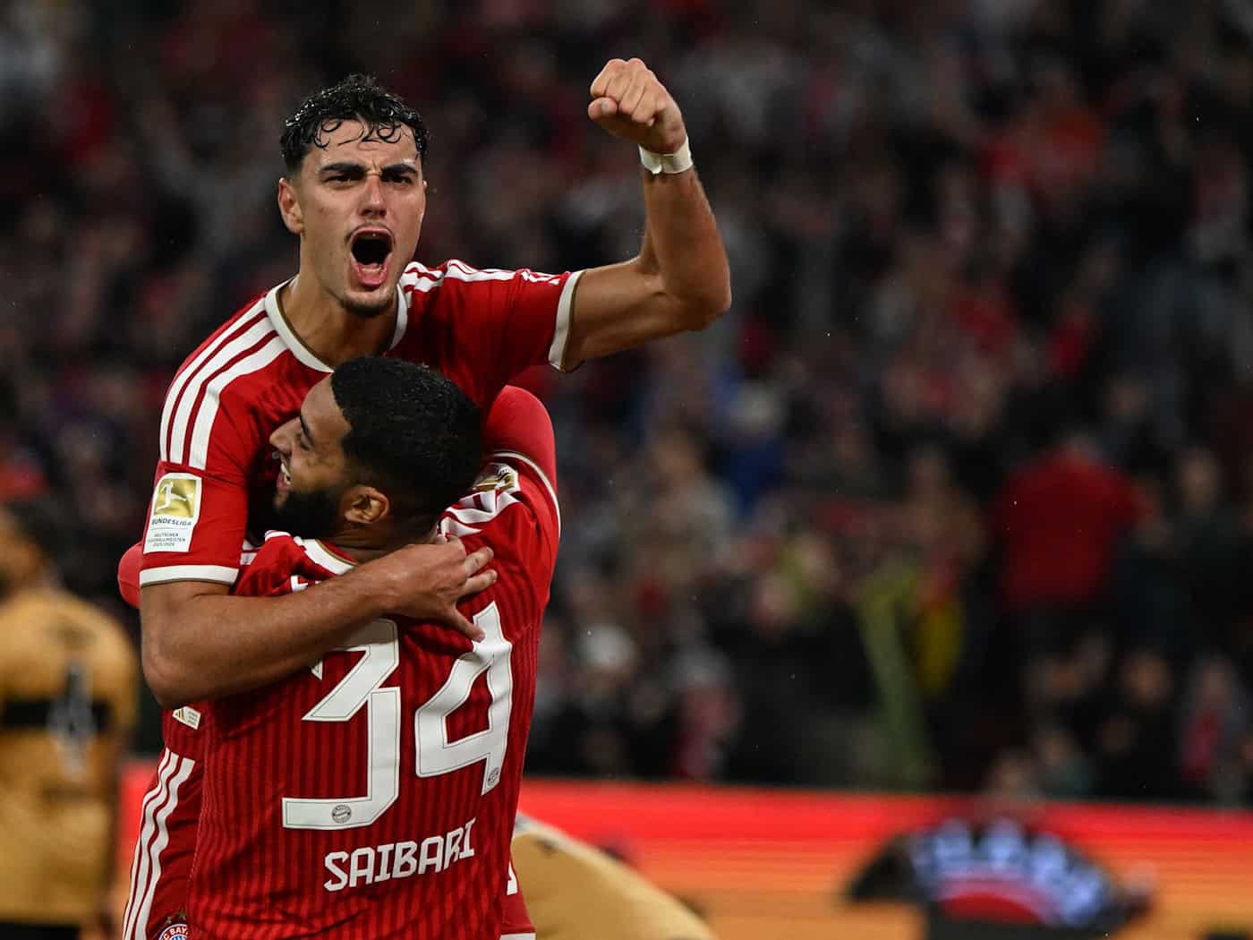 Kompanys geölte Bayern-Maschine ist der Liga entrückt