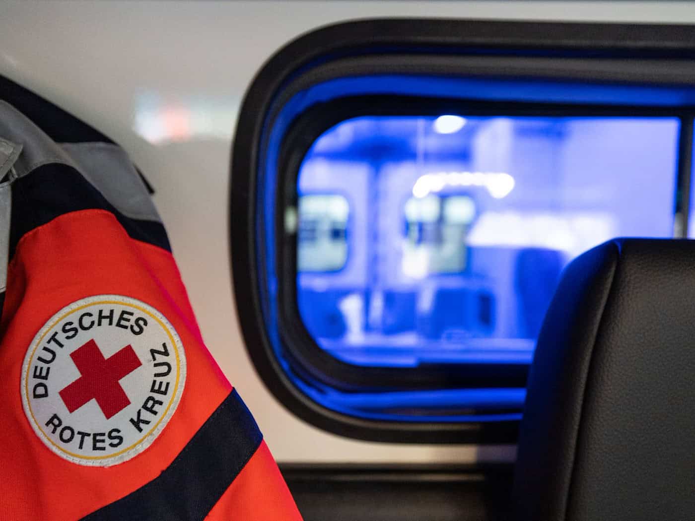 Motorradfahrer stirbt nach Zusammenstoß mit Auto auf B300