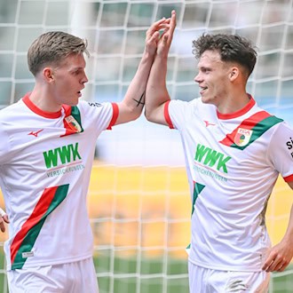 FC Augsburg dreht Test gegen US Sassuolo nach 0:2 – Kabadayi erneut verliehen