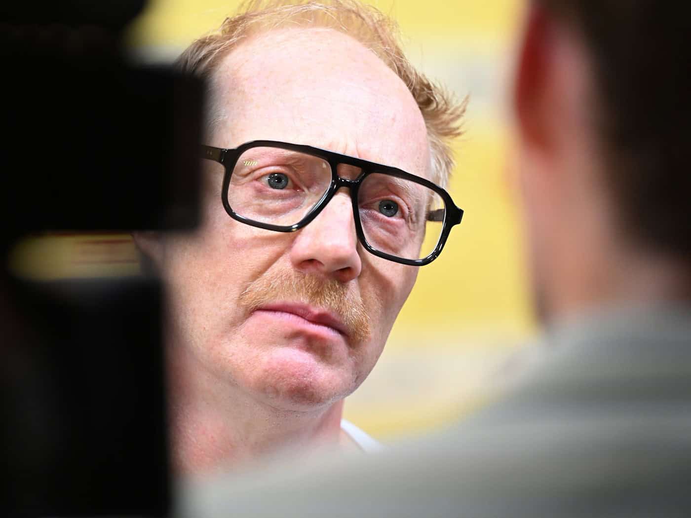 Simon Schwarz in «Steckerlfischfiasko»: Mit beißenden Düften zur verwahrlosten Rolle