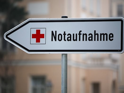 Sonnenfinsternis-Ausflug endet mit schwerem Unfall