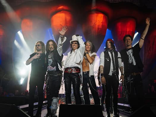 Alice Cooper: Hollywood Vampires bringen Live-Album heraus und spielen in Nürnberg, Köln und Hamburg