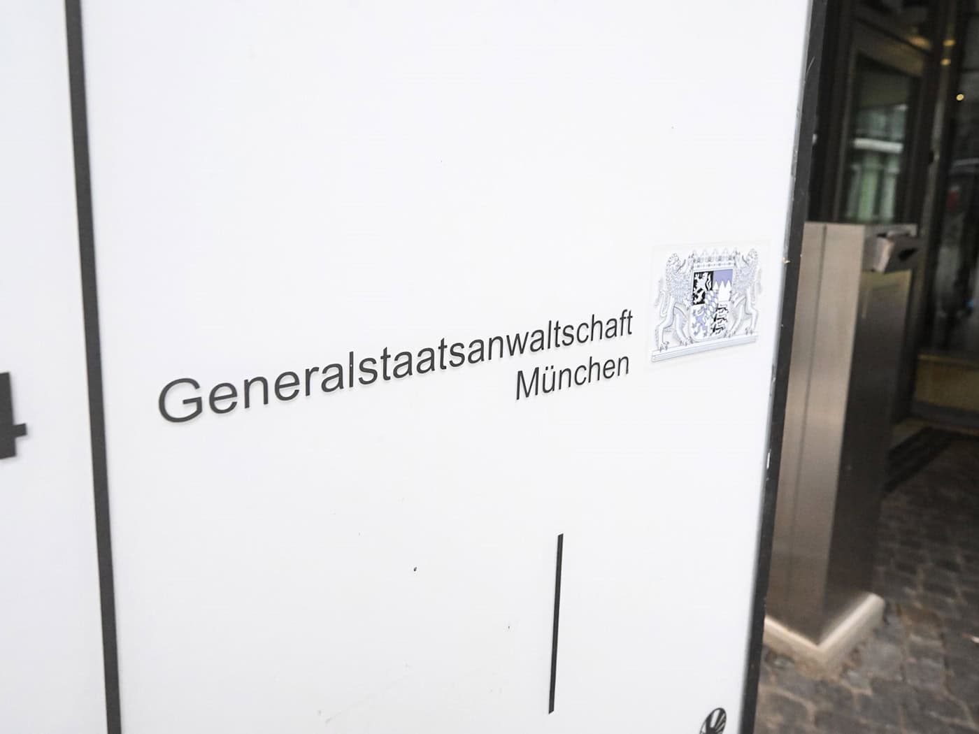 Mutmaßliche Agententätigkeit: Ukrainer in Thüringen festgenommen – Aufnahmen bei bayerischem Rüstungsunternehmen