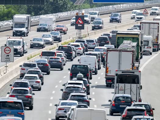 Ferienende: ADAC rechnet in Bayern und auf Hauptreiserouten mit starkem Rückreiseverkehr