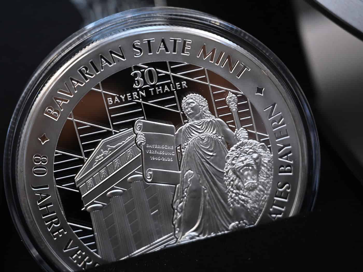 Bavaria ziert «Thaler» zu 80 Jahren Verfassung in Bayern