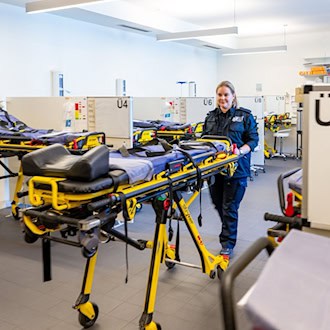 Wiesn in München: 25‑Jähriger Berliner bricht sich beim Armdrücken den Arm