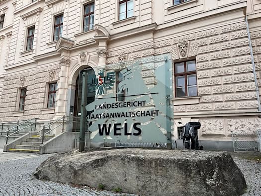 Deutscher Raser wegen Mordversuchs in Österreich verurteilt