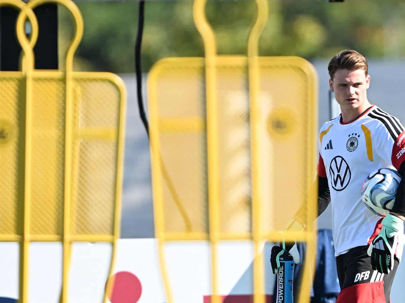 Urbig wohl im DFB-Tor: Debüt in München gegen Serbien