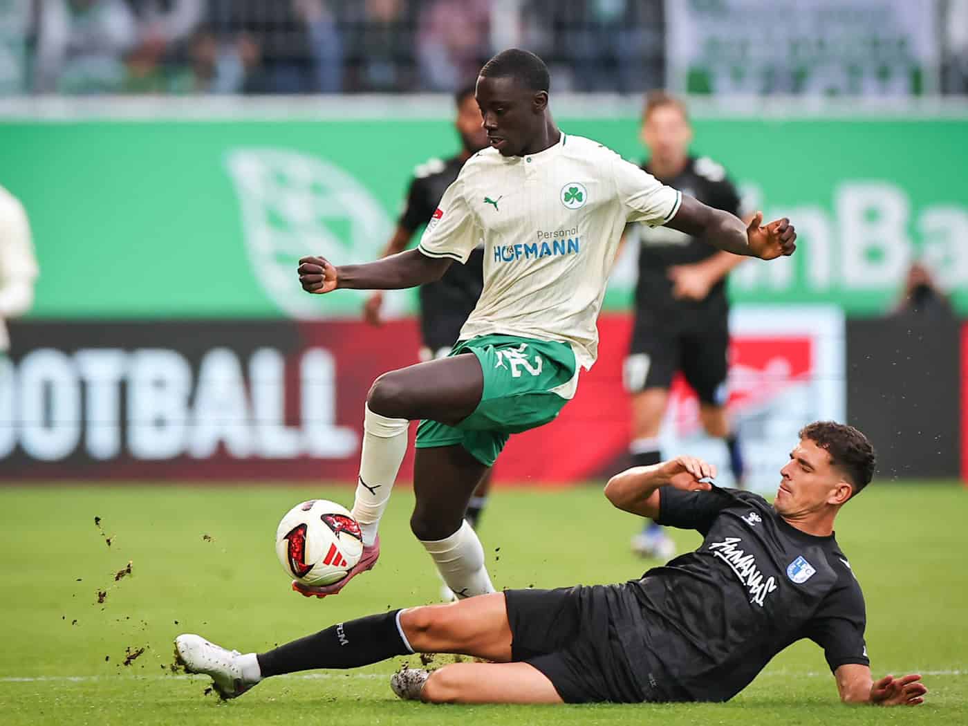 Diesmal unspektakulär: Fürth und Magdeburg mit Remis