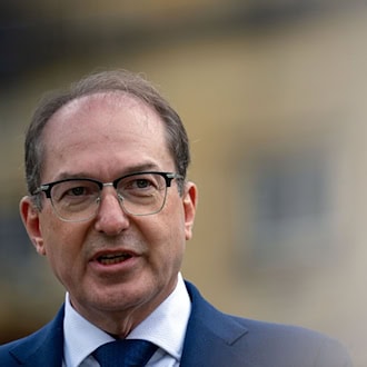 Dobrindt: Reformen rasch umsetzen - auch Sozialreformen