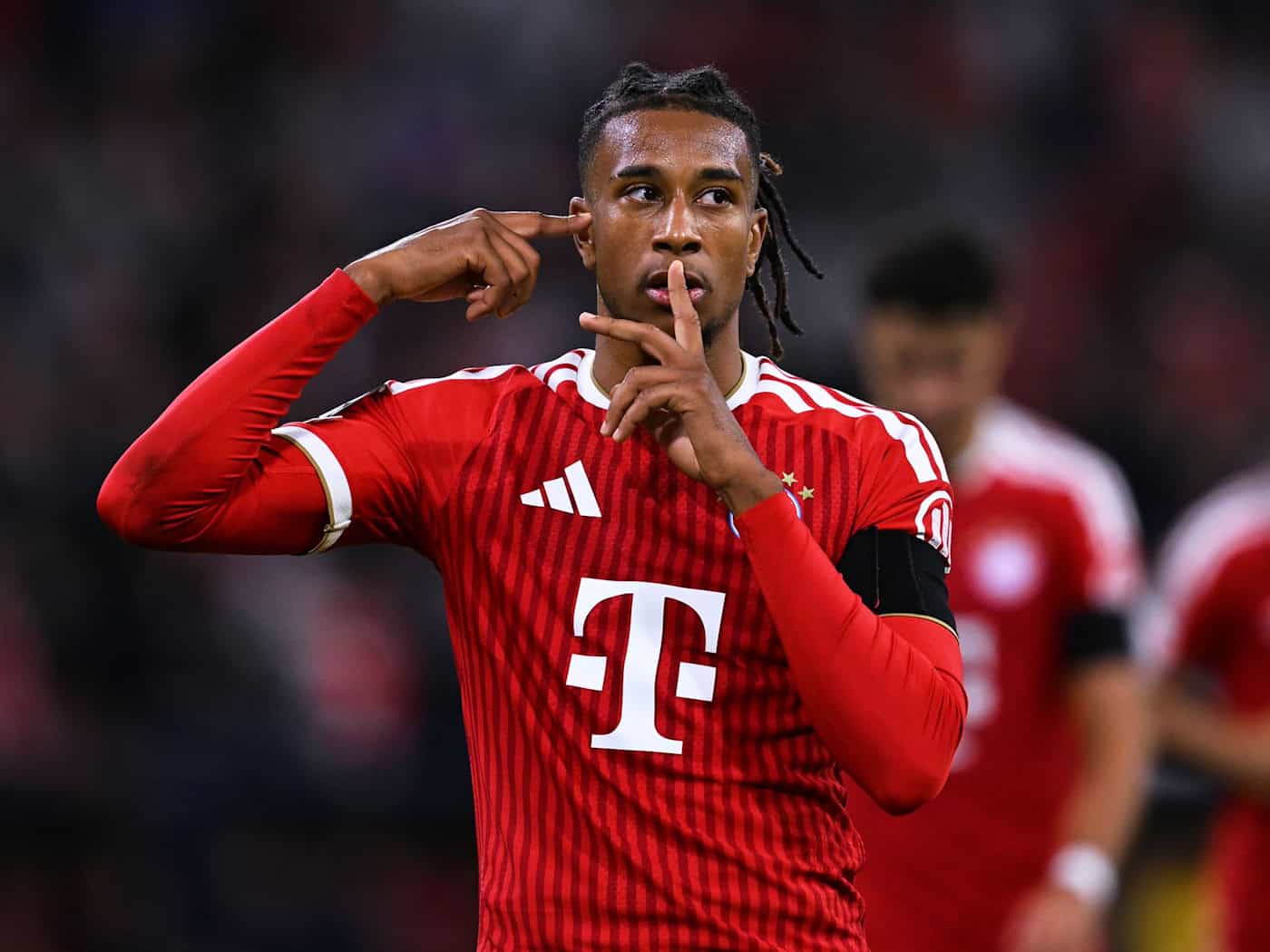 FC Bayern verteidigt Michael Olise nach viralem DAZN-Interview