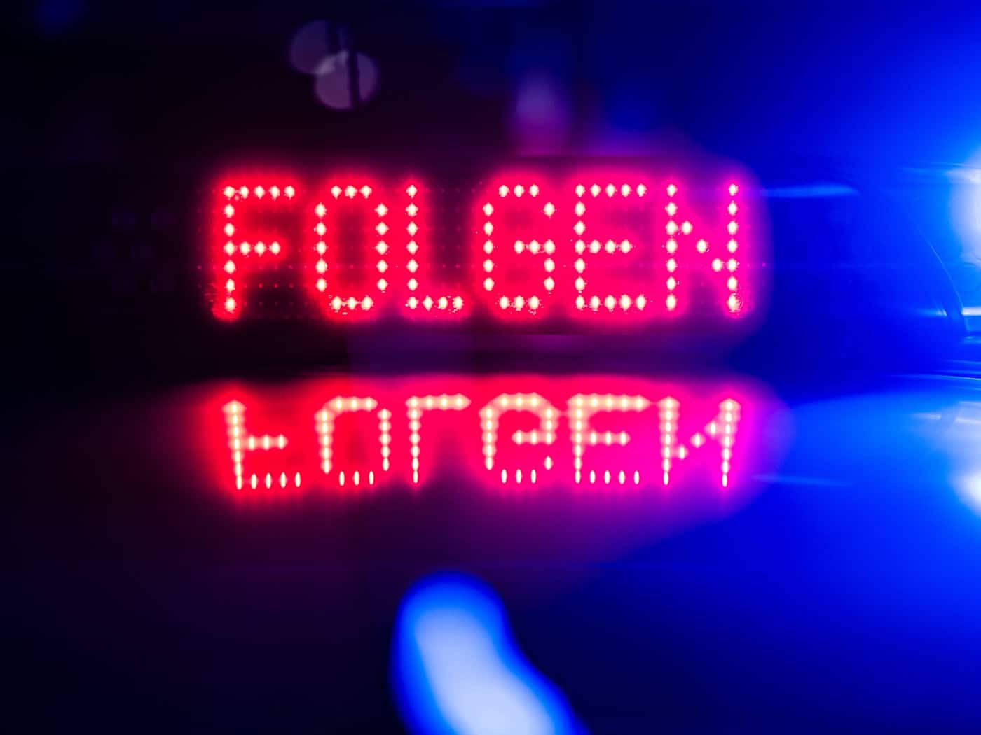 Falsche Polizisten verschleppen Mann und stehlen sein Auto