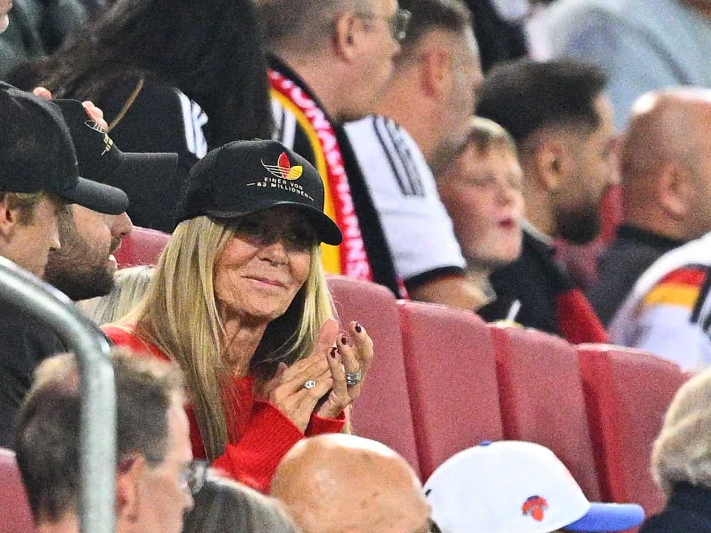 Klopp mit Familie in Augsburg: Heimdebüt endet 0:1 gegen Griechenland